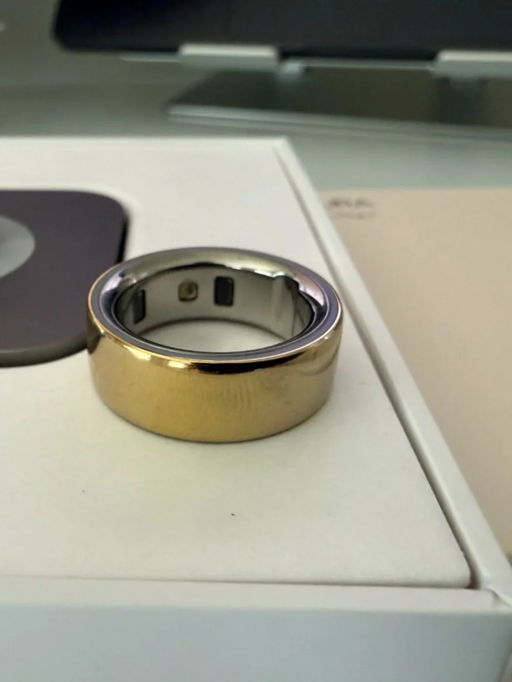 Oura Ring 4 — Size 7